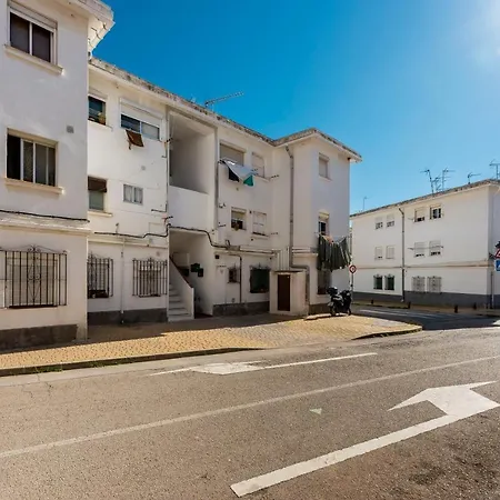 De Un Cerca De La Playa * إِستيبونا